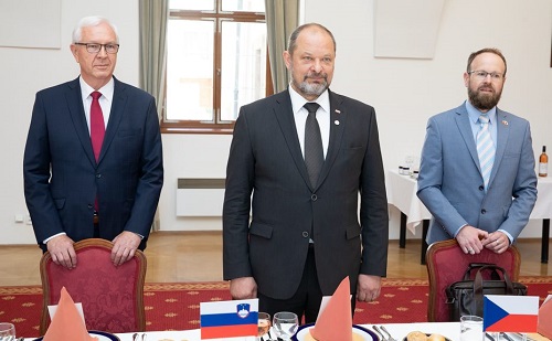 Místopředseda Senátu PČR uspořádal oběd pro předsedu Národní rady Slovinska
